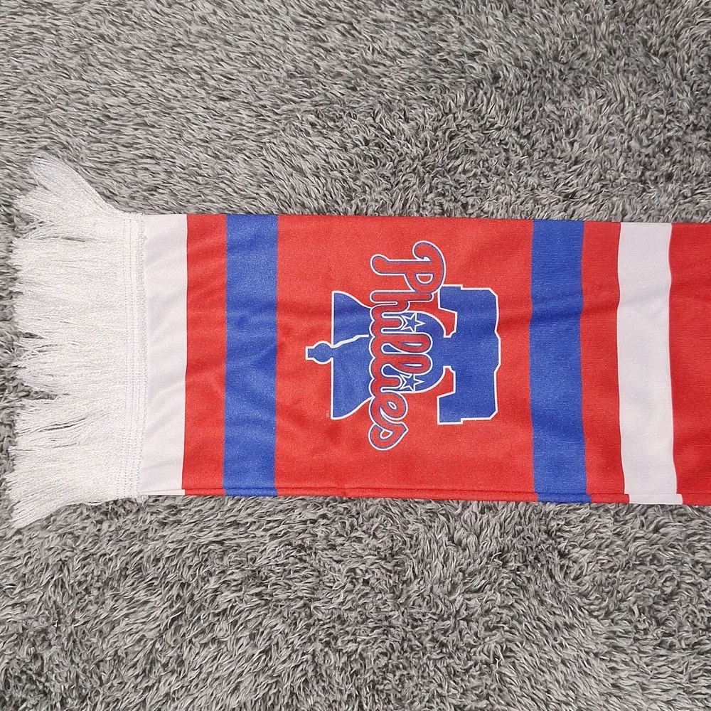 🔔 Phillies 2024 Opening Day Patriotic USA Souvenir Scarf. New! - Picture 3 of 10